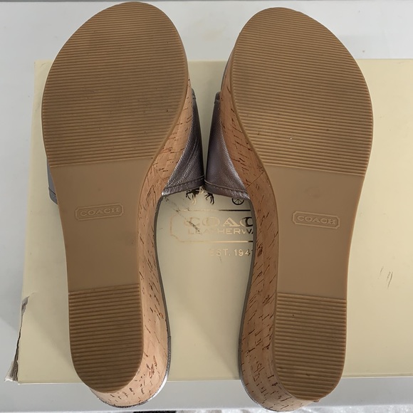 Coach “Judith” Metallic Wedge Sandals Sz9 - Picture 5 of 13